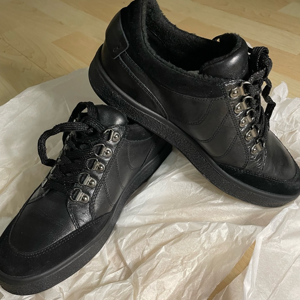 Geox new sneakers, size 36